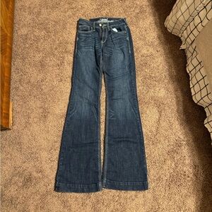 BNWOT Perfect Jeans! 27L